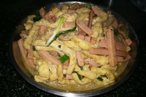 油豆腐炒火腿的做法图解9