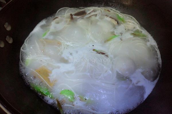 青菜鱼丸面的做法图解7