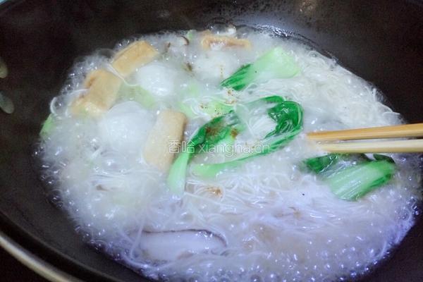 青菜鱼丸面的做法图解9