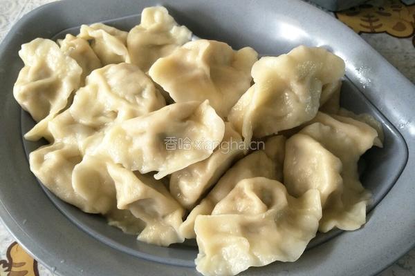 芹菜猪肉馅饺子的做法图解10
