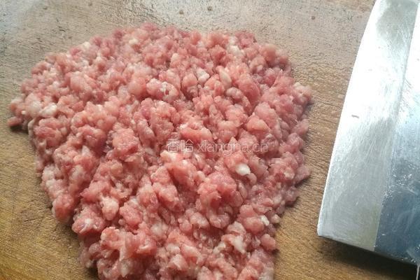 马蹄肉丸的做法图解2