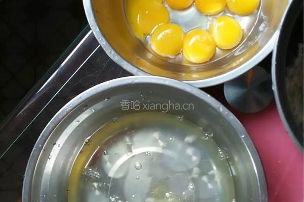十寸蛋糕的做法图解1