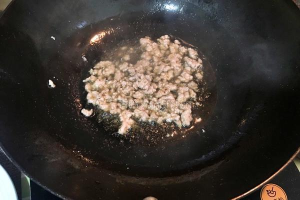 肉末豆角的做法图解3