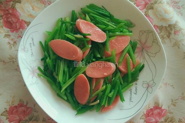 香肠炒香芹的做法图解9