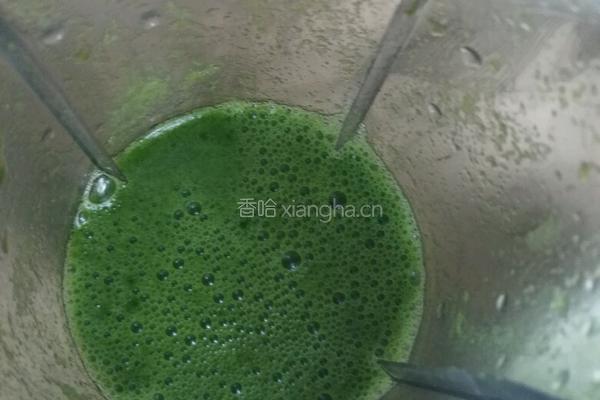 绿色戚风蛋糕的做法图解3