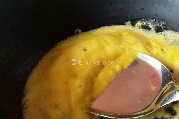 咸蛋黄煲豆腐的做法图解3