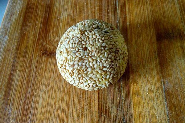 黄金红薯糯米豆沙球的做法图解11