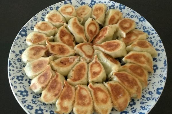 锅贴的做法图解11