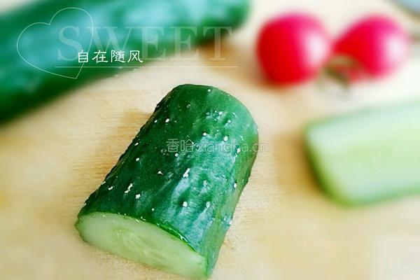 黄瓜刀花的做法图解1