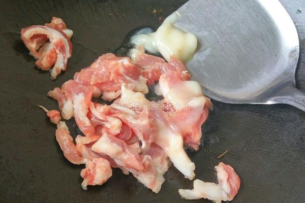 瘦肉炒荷兰豆的做法图解4