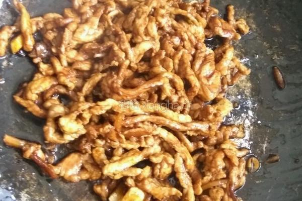 香菇肉丝米粉的做法图解5