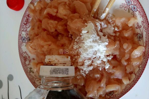 双椒炒鸡胸肉的做法图解4
