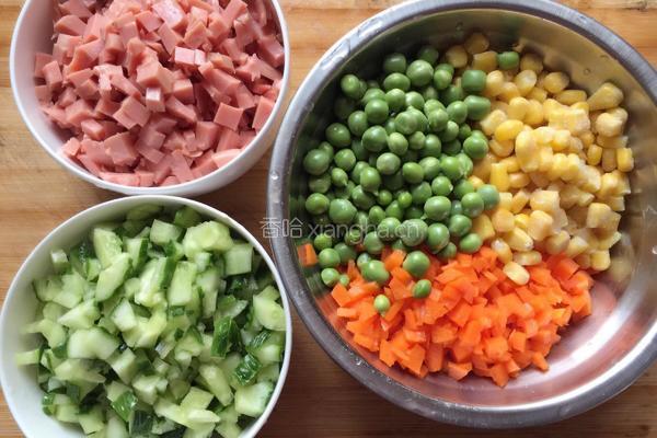 土豆蔬菜饼的做法图解2