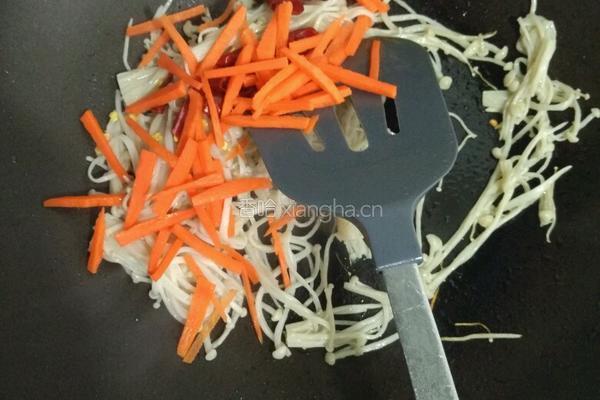 胡萝卜金针菇的做法图解6