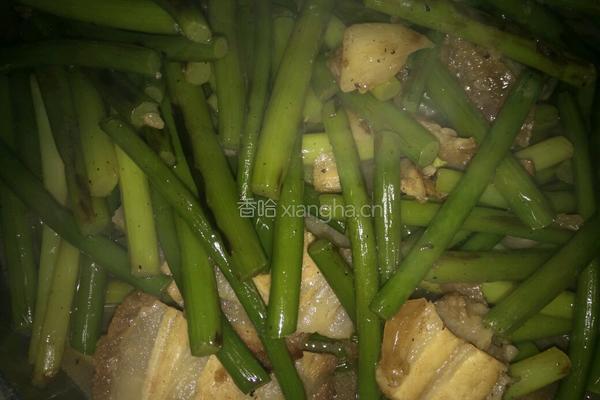 蒜苔炒烧肉的做法图解9