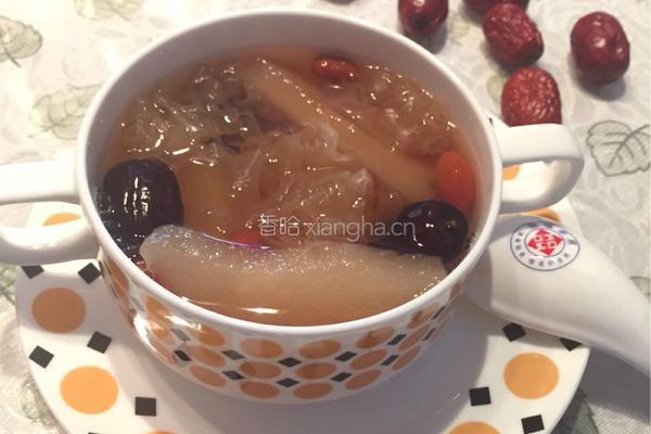 银耳雪梨汤的做法图解4