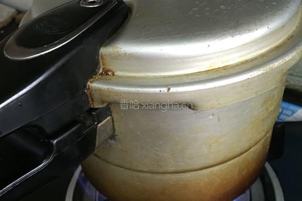 毛笋炖咸肉的做法图解4