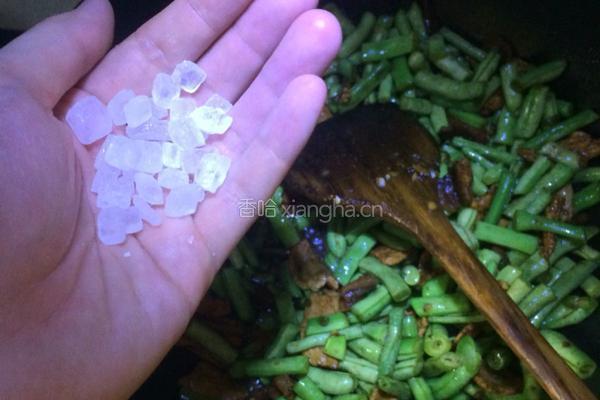 豆角炒肉蒸面条的做法图解6