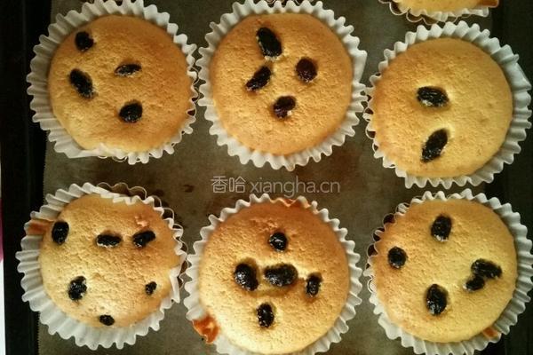 酸奶纸杯蛋糕的做法图解12