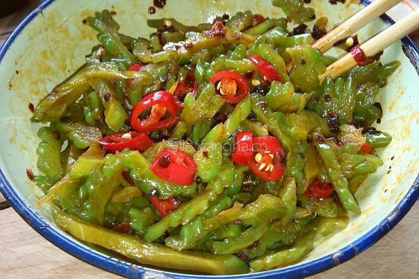 豆豉苦瓜的做法图解6