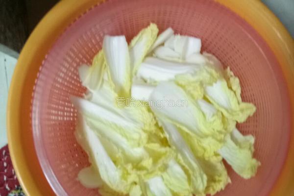 鲫鱼白菜豆腐汤的做法图解4