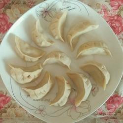 饺子……西葫芦鸡蛋洋葱馅的做法[图]