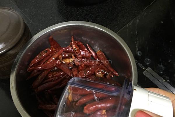 只香不辣的油泼辣子的做法图解7