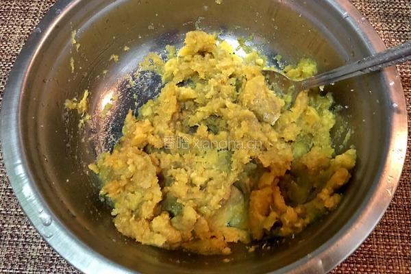 芝麻红薯饼的做法图解2