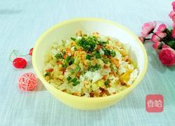 胡萝卜黄瓜蛋炒饭的做法图解7