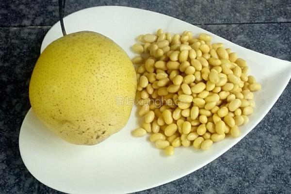 雪梨豆浆的做法图解1