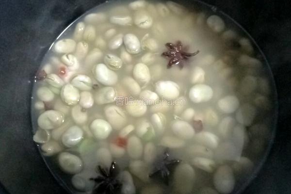 煮五香蚕豆的做法图解7