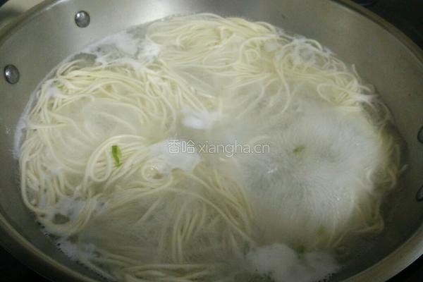 鸡蛋辣面的做法图解6