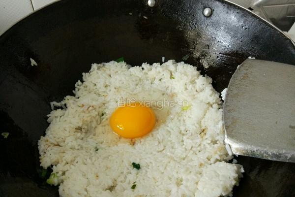 蔬菜蛋炒饭的做法图解4