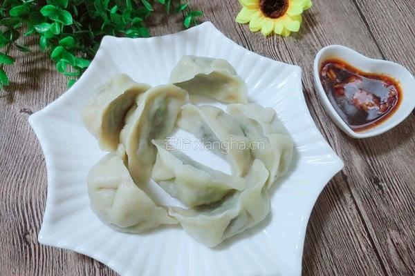 韭菜鸡蛋饺子的做法图解1