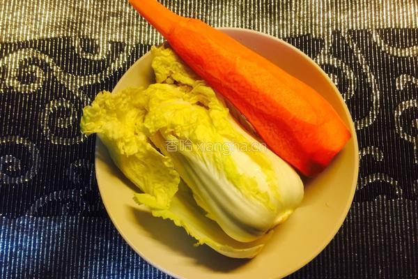 醋溜白菜的做法图解1