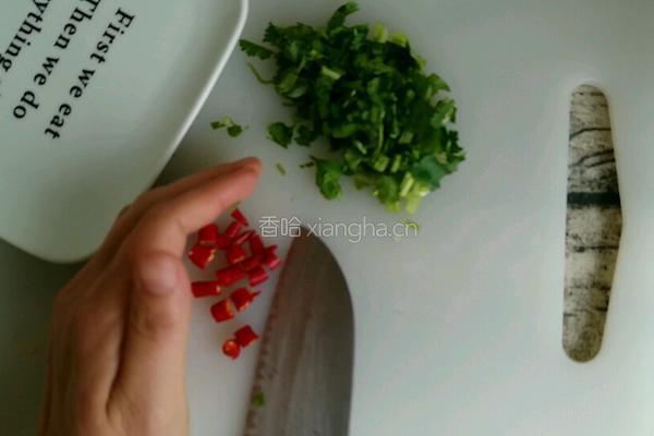 凉拌皮蛋豆腐#年夜饭的做法图解6