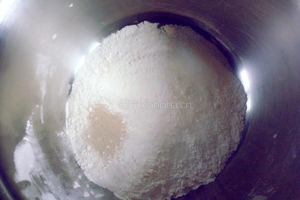 南瓜蜜豆面包的做法图解4