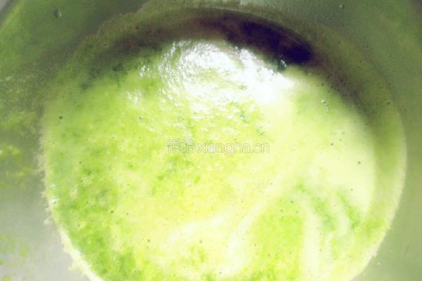 菠菜面条的做法图解3