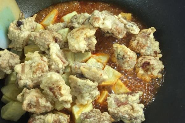 糖醋排骨土豆的做法图解10