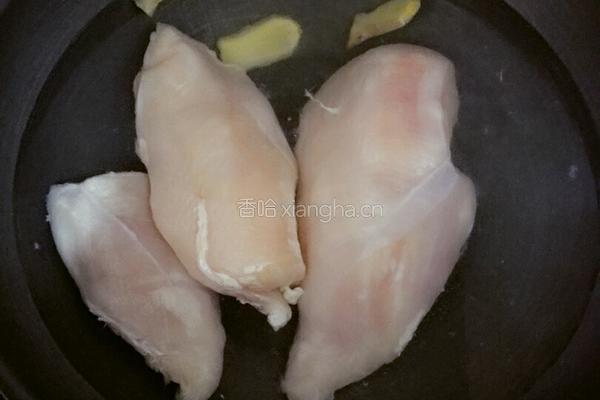 健康减脂无油鸡肉丝的做法图解1