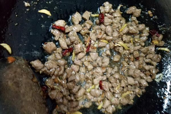 牛肉配豌豆的做法图解6