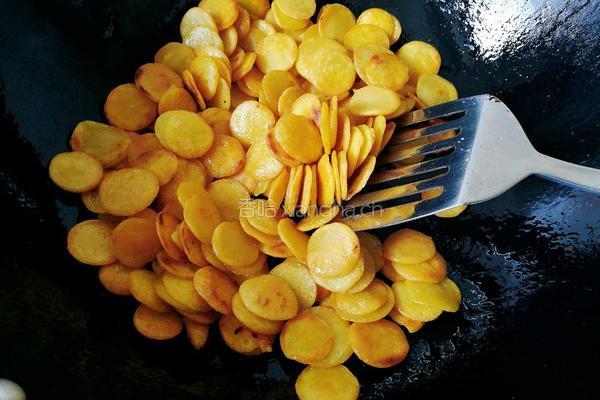 黄金孜然豆饼的做法图解5