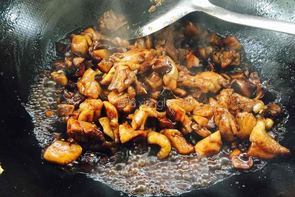 香菇鸡腿饭的做法图解15