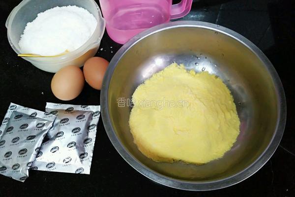 椰香粗粮饼的做法图解1