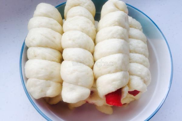 香肠馒头的做法图解4