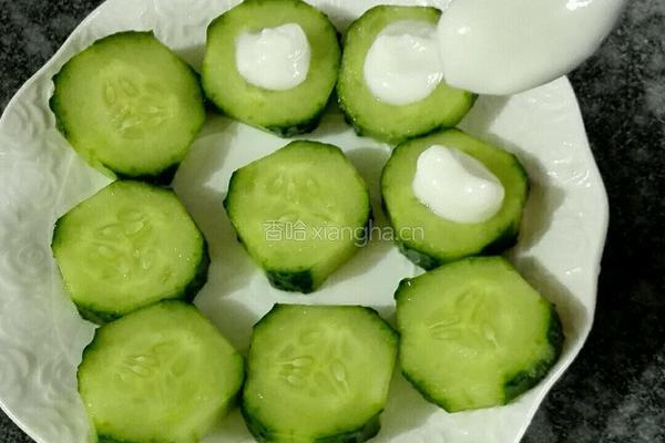 美容减肥沙拉的做法图解4