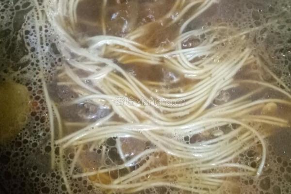 排骨炖粉条的做法图解5