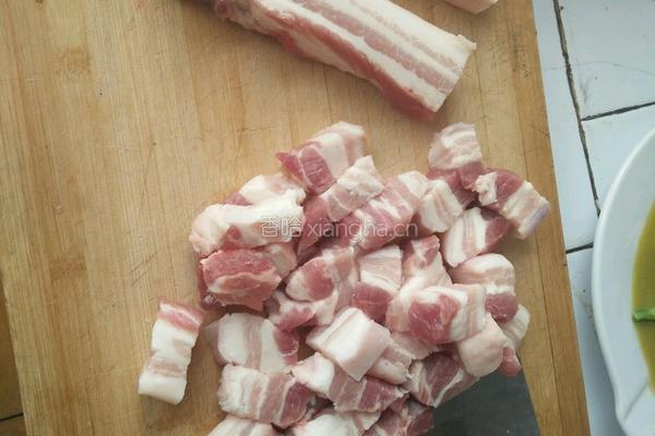 红烧肉（简版）的做法图解1