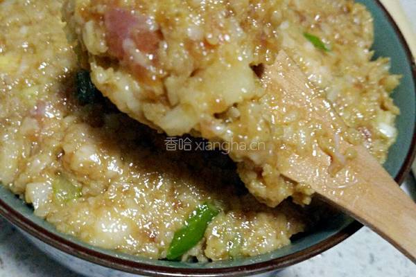 莲菜猪肉饺子馅的做法图解1