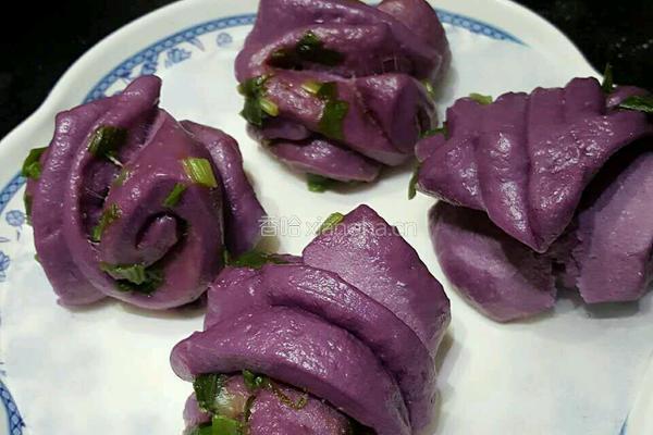紫薯花卷